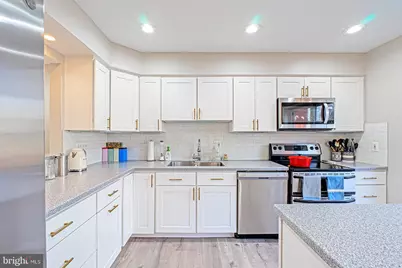 11502 Sunder Court, Reston, VA 20190 - Photo 17