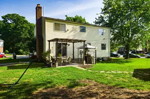 2961 Ashdown Forest, Herndon, VA 20171 - Photo 9