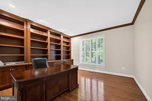11700 Talley Ct, Oakton, VA 22124 - Photo 29