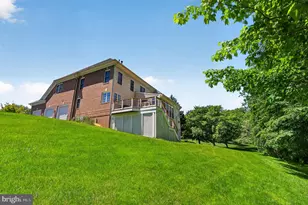 11700 Talley Ct, Oakton, VA 22124 - Photo 89
