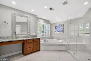 11700 Talley Ct, Oakton, VA 22124 - Photo 43