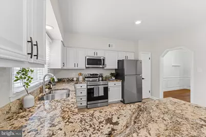 5960 Wescott Hills Way, Alexandria, VA 22315 - Photo 13