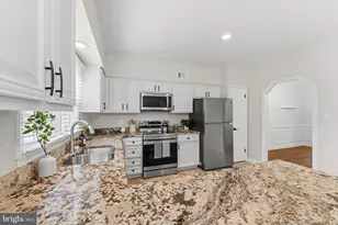 5960 Wescott Hills Way, Alexandria, VA 22315 - Photo 13