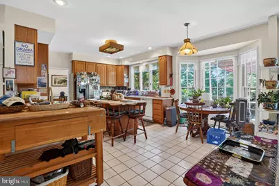 8708 Cross Chase Circle, Fairfax Station, VA 22039 - Photo 17