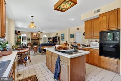 8708 Cross Chase Circle, Fairfax Station, VA 22039 - Photo 15