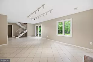 2506 Pinoak Ln, Reston, VA 20191 - Photo 23
