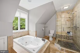 2506 Pinoak Ln, Reston, VA 20191 - Photo 17