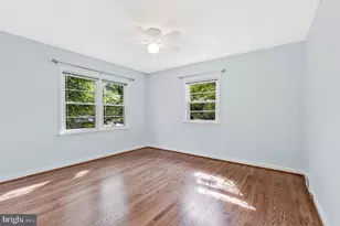 3160 Ravenwood Dr, Falls Church, VA 22044 - Photo 17