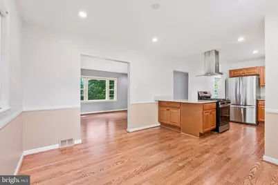 3160 Ravenwood Drive, Falls Church, VA 22044 - Photo 13