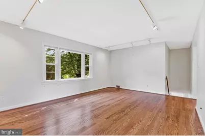 3160 Ravenwood Drive, Falls Church, VA 22044 - Photo 9
