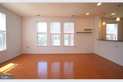 2665 Prosperity Avenue #354, Fairfax, VA 22031 - Photo 3