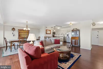 3800 Powell Lane #1219, Falls Church, VA 22041 - Photo 9