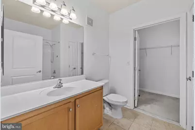 2655 Prosperity Avenue #415, Fairfax, VA 22031 - Photo 17