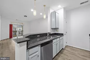 2655 Prosperity Ave, Fairfax, VA 22031 - Photo 11
