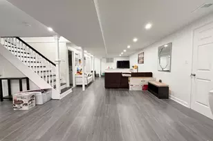 6910 Fern Pl, Annandale, VA 22003 - Photo 11