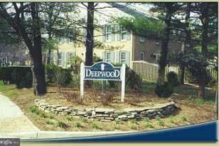 2407 Alsop Ct, Reston, VA 20191 - Photo 3
