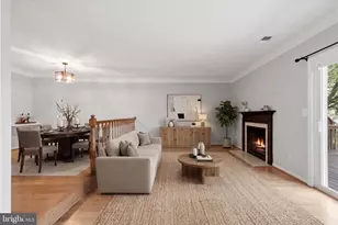 6050 Heatherwood Dr, Alexandria, VA 22310 - Photo 3