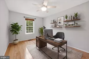 6050 Heatherwood Dr, Alexandria, VA 22310 - Photo 11