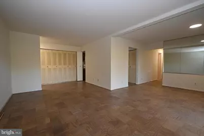 4404 Island Place #104, Annandale, VA 22003 - Photo 7