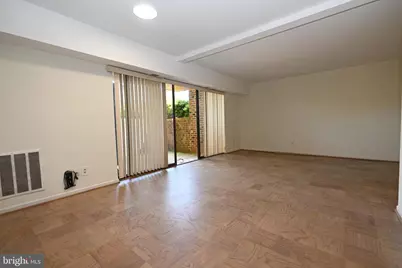4404 Island Place #104, Annandale, VA 22003 - Photo 3