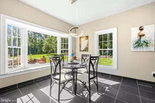 8018 Eddy Bend Trail, Fairfax Station, VA 22039 - Photo 17