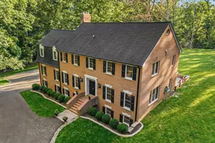8018 Eddy Bend Trail, Fairfax Station, VA 22039 - Photo 5