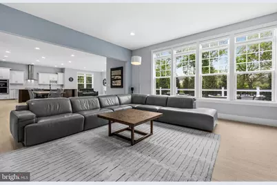 11865 Boscobel Court, Herndon, VA 20170 - Photo 13