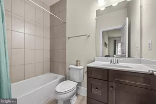11865 Boscobel Ct, Herndon, VA 20170 - Photo 39