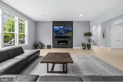 11865 Boscobel Court, Herndon, VA 20170 - Photo 15