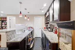 911 Riva Ridge Dr, Great Falls, VA 22066 - Photo 27