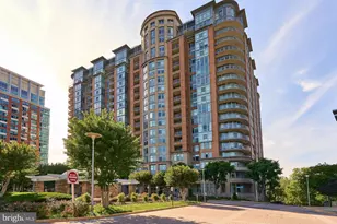 8220 Crestwood Heights Dr, McLean, VA 22102 - Photo 45