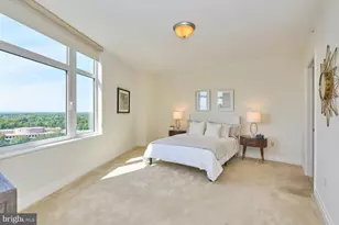 8220 Crestwood Heights Dr, McLean, VA 22102 - Photo 19