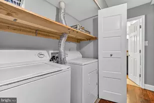 2330 Freetown Ct, Reston, VA 20191 - Photo 19