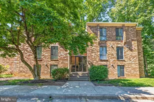 2330 Freetown Ct, Reston, VA 20191 - Photo 3
