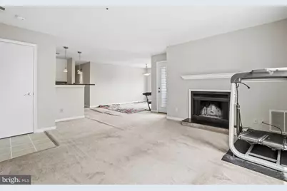 3178 Summit Square Drive #3-D2, Oakton, VA 22124 - Photo 5