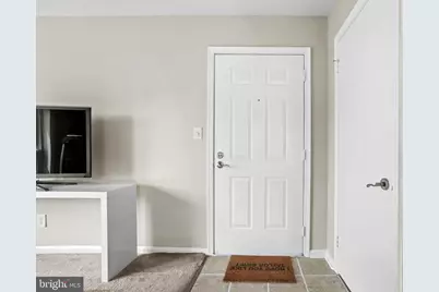 3178 Summit Square Drive #3-D2, Oakton, VA 22124 - Photo 3