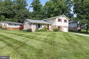 4898 Wheatstone Dr, Fairfax, VA 22032 - Photo 1