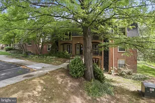 8110 Colony Point Rd, Springfield, VA 22152 - Photo 23