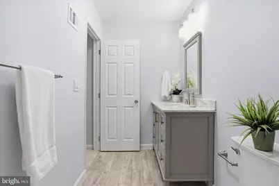 8110 Colony Point Road #H, Springfield, VA 22152 - Photo 17