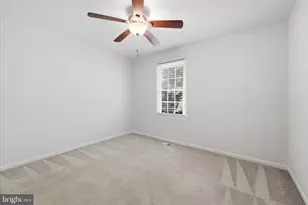 7716 Shootingstar Dr, Springfield, VA 22152 - Photo 17