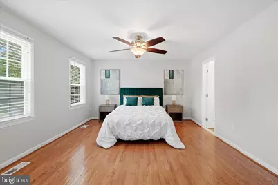 7716 Shootingstar Drive, Springfield, VA 22152 - Photo 11