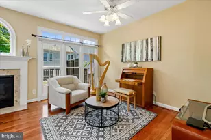 9574 Lagersfield Cir, Vienna, VA 22181 - Photo 15