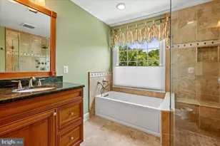 9574 Lagersfield Cir, Vienna, VA 22181 - Photo 25
