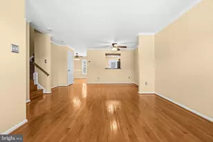 6837 Malton Ct, Centreville, VA 20121 - Photo 13