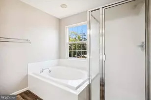 13593 Beckingham Dr, Herndon, VA 20171 - Photo 15
