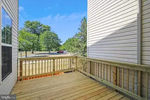 13593 Beckingham Dr, Herndon, VA 20171 - Photo 9