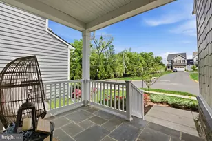 4645 Wood Gln Rd, Fairfax, VA 22032 - Photo 3
