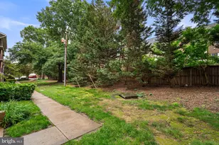 3334 Spring Ln, Falls Church, VA 22041 - Photo 35