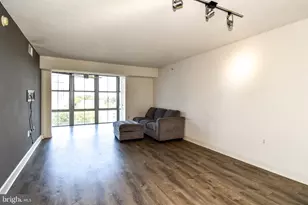 11800 Sunset Hills Rd, Reston, VA 20190 - Photo 7