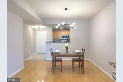 2726 Gallows Road #510, Vienna, VA 22180 - Photo 5
